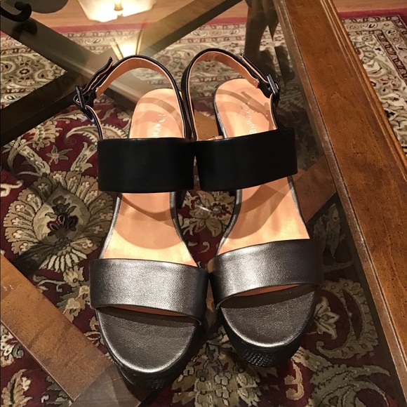 Black wedges - Picture 2 of 8